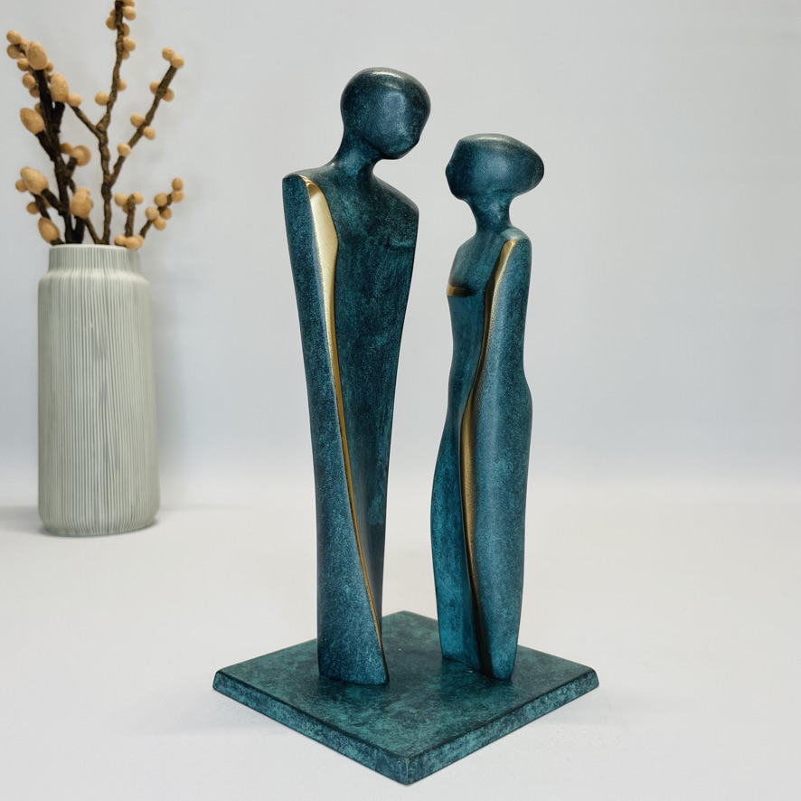 Billede af Forelsket par - skulptur i ægte bronze hos SkulpturFigur.dk