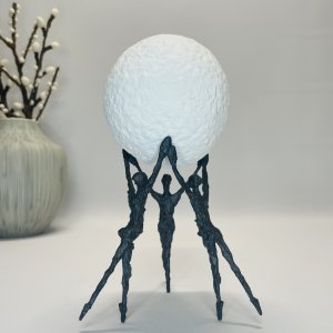 Sammen er vi st�rke - bronzeskulptur med sten