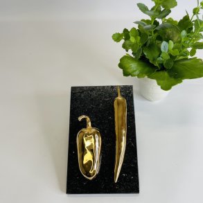 Dan & Baxen - bronze p granit